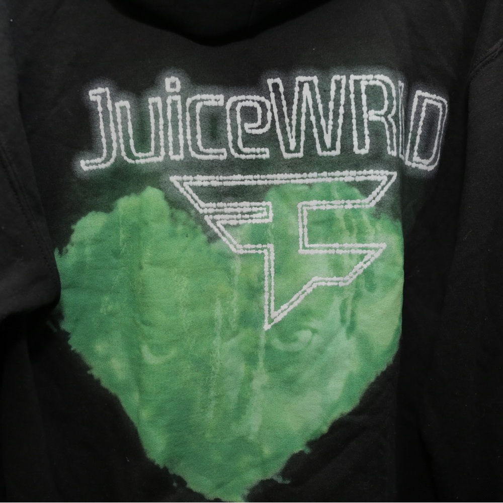 Juice Wrld x Faze Clan Legends Never Die Hoodie Official Merch 999 Club - Picture 5 of 5